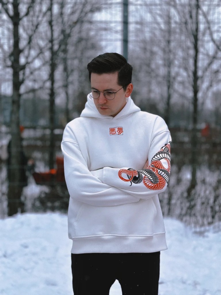 Recrent — Худи «Akumu» (белый)